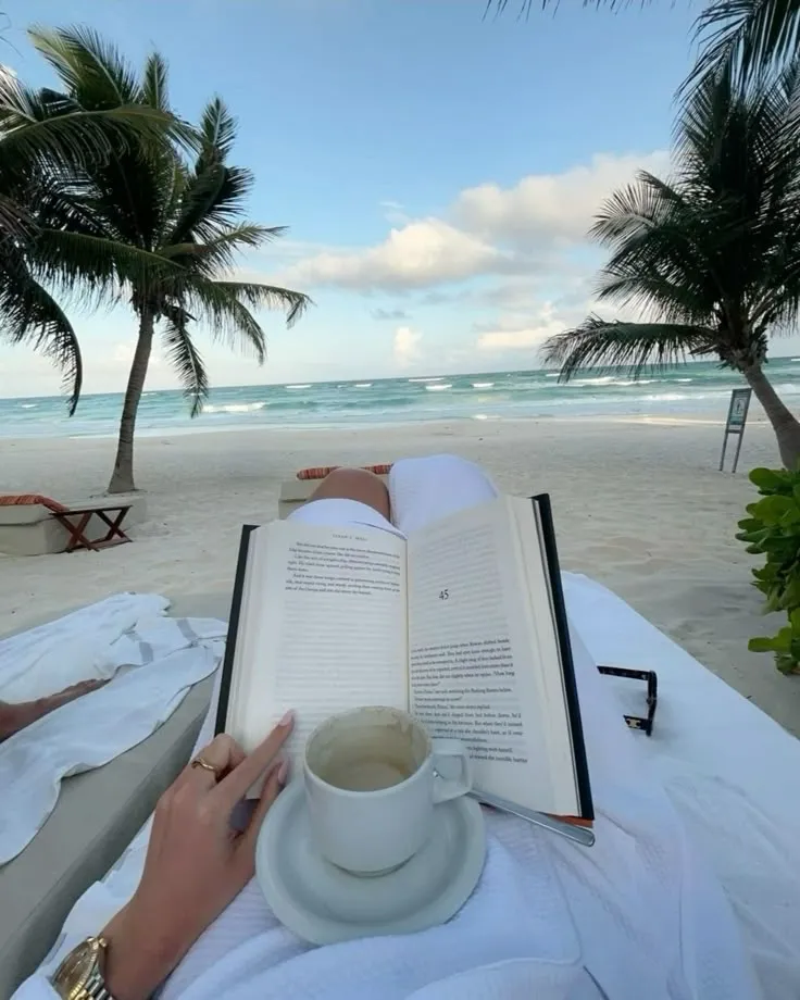 Leitura relaxante na praia